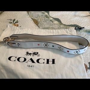 Coach Chalk Rivets Novelty Strap. NWOT